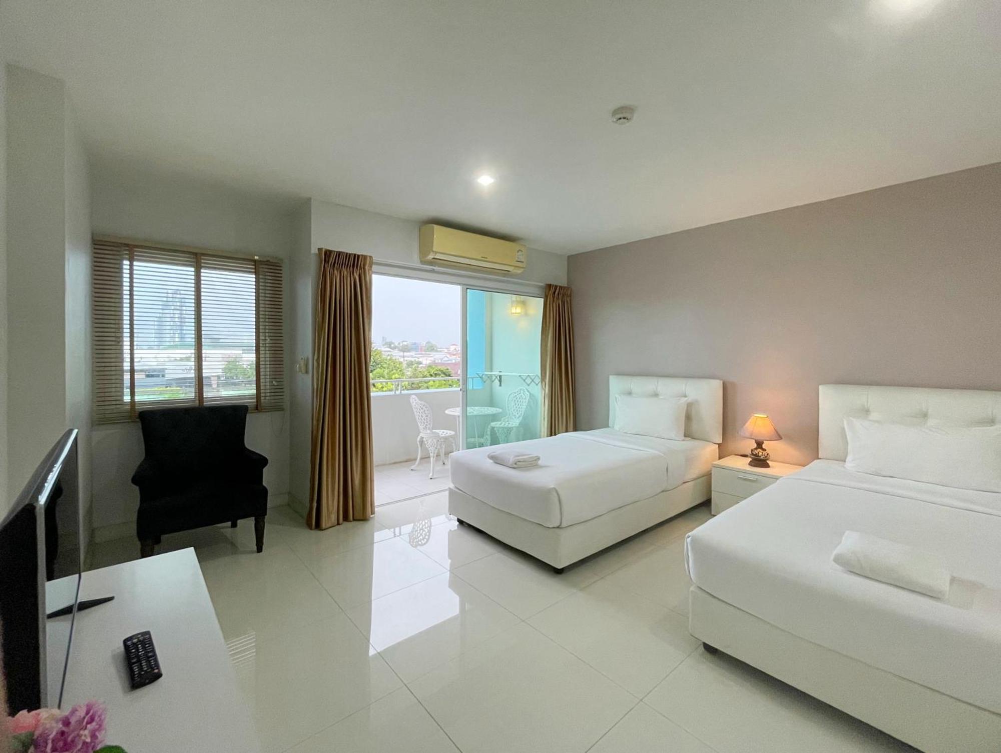 Baan Pattaya By Sabai Exterior foto