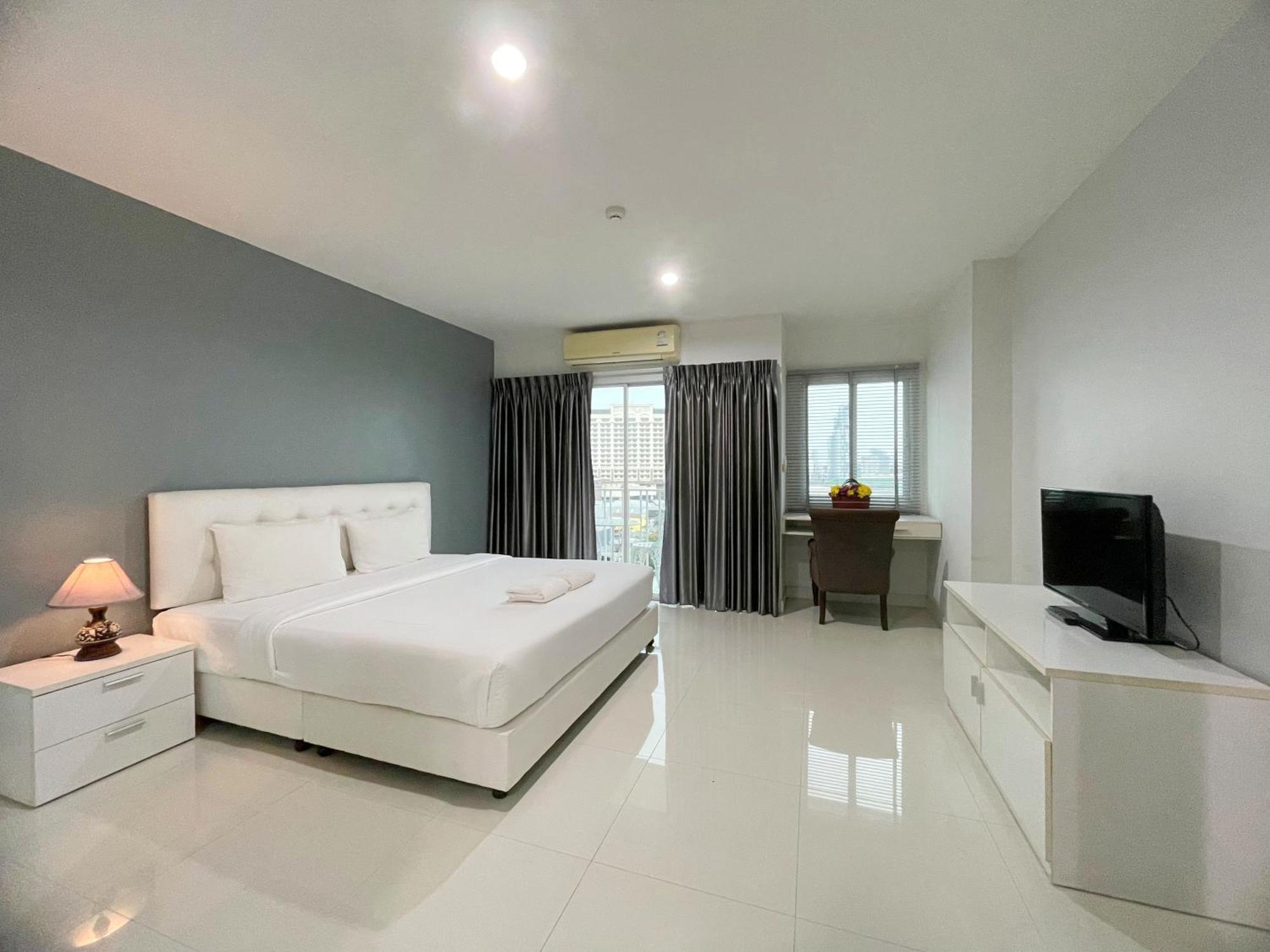 Baan Pattaya By Sabai Exterior foto